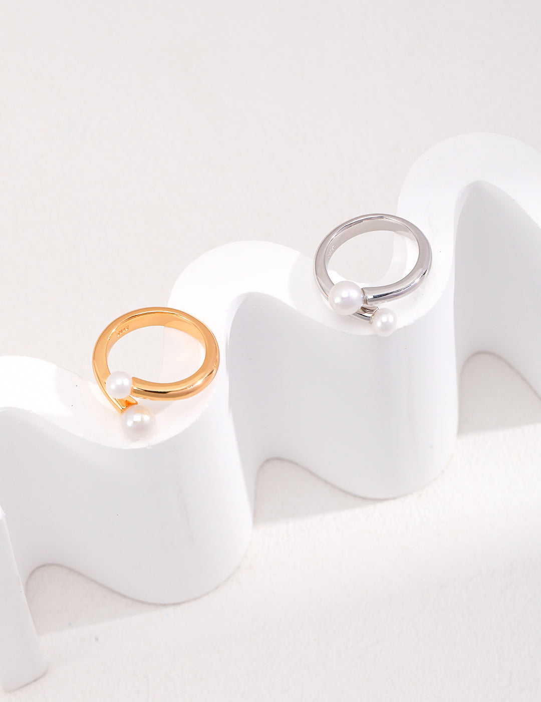 Sophisticated Pearl Ring
