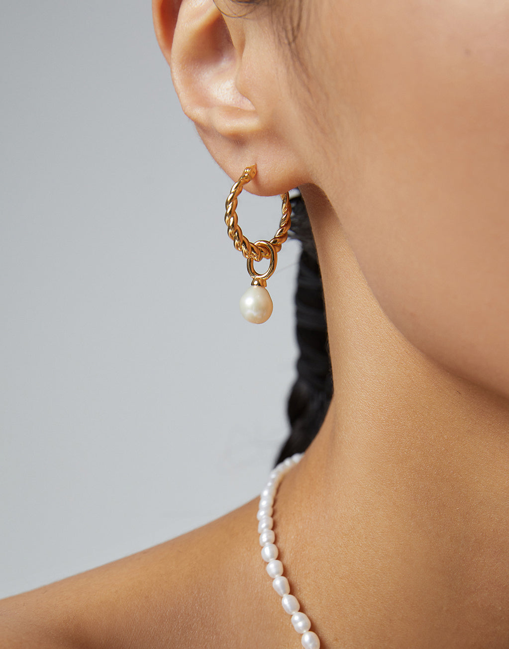 Pear Shape Pearl two way Earrings