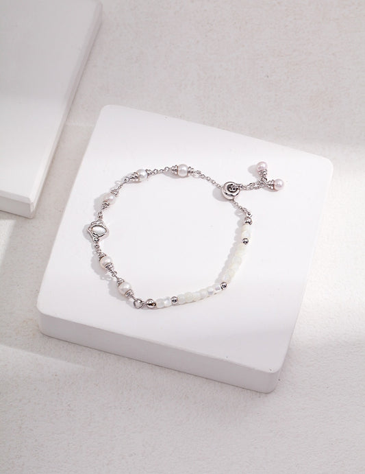 Bracciale dal design fluido lavico