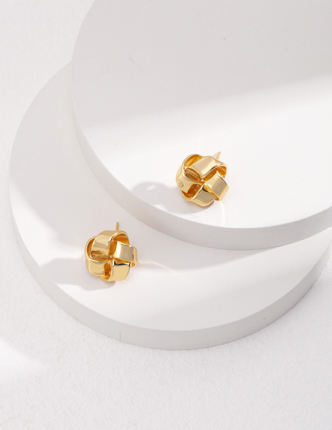 Daenea Signature Earring